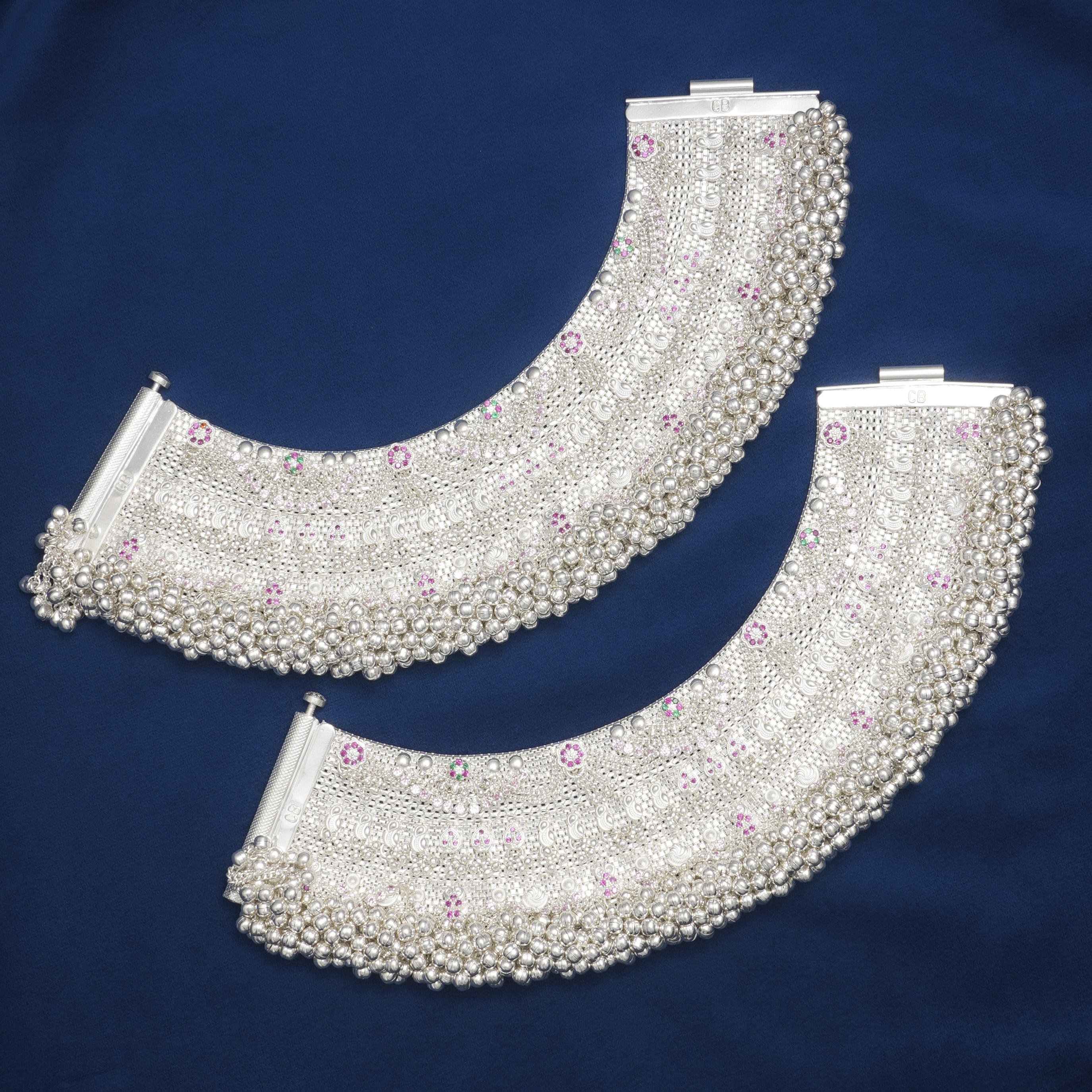 GRAND SILVER DULHAN PAYAL WITH HEAVY PEARL AND PINK STONE WORK