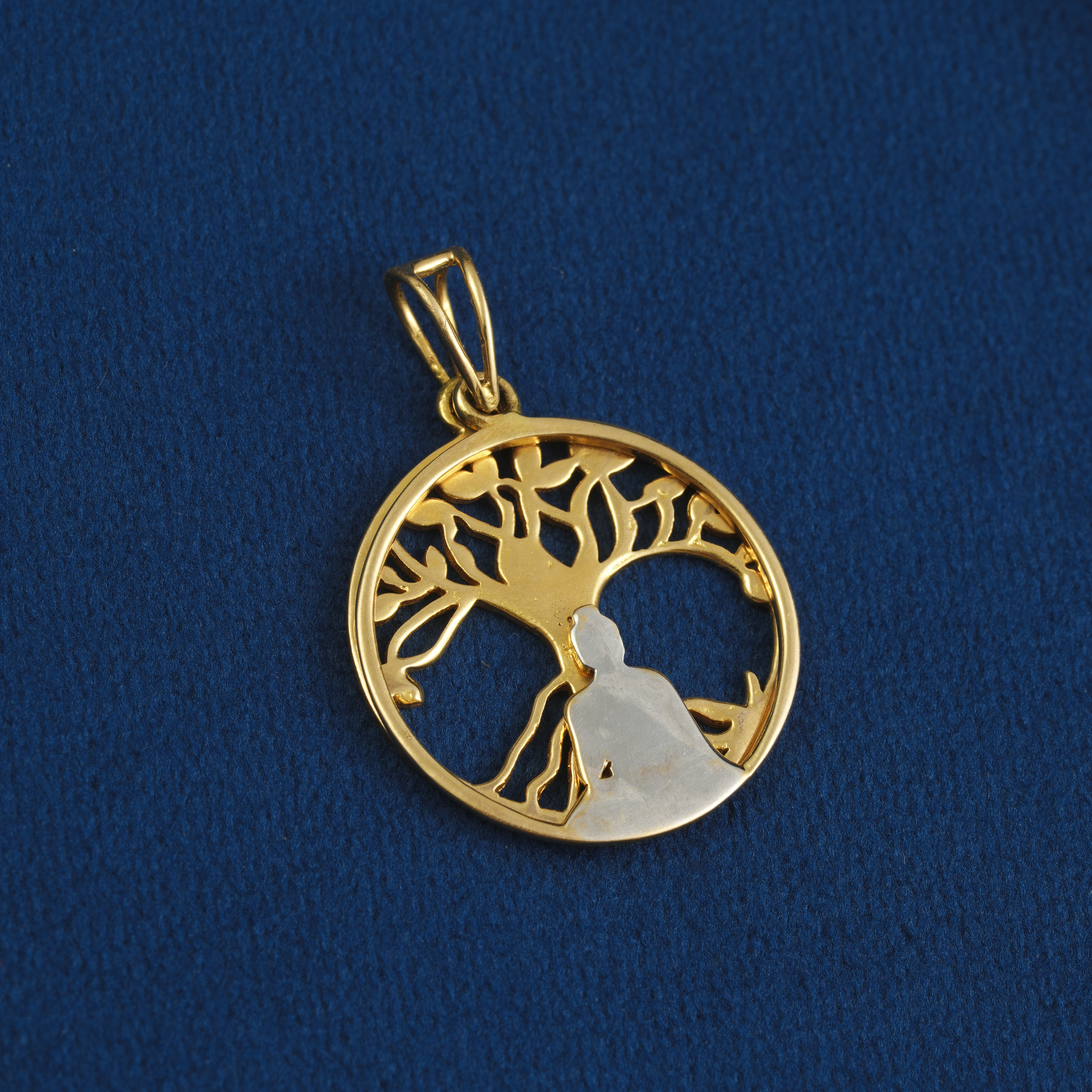 18K GOLD BUDDHA PENDANT WITH BODHI TREE DESIGN
