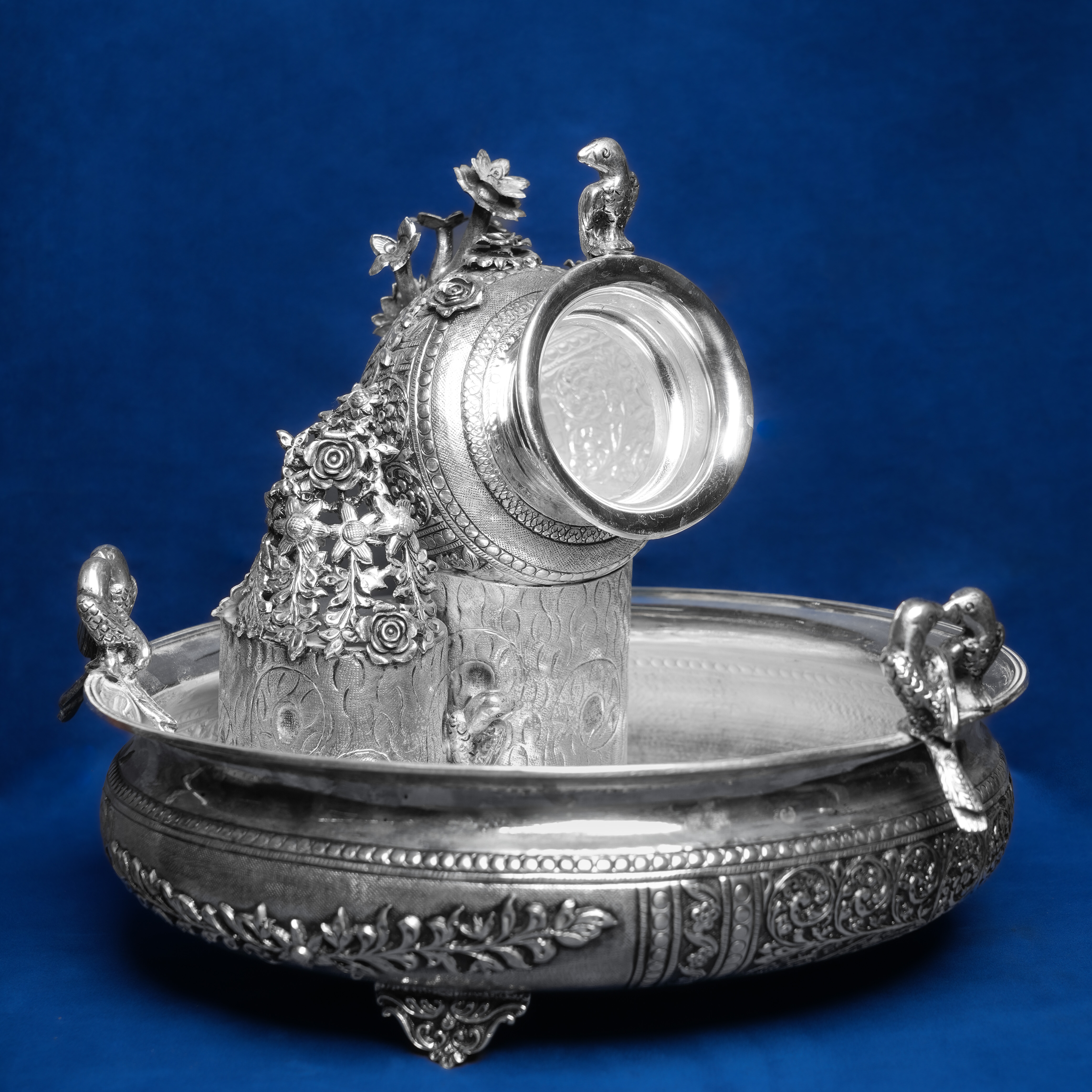 ANTIQUE SILVER FOUNTAIN WITH FLOWER & BIRD DESIGN